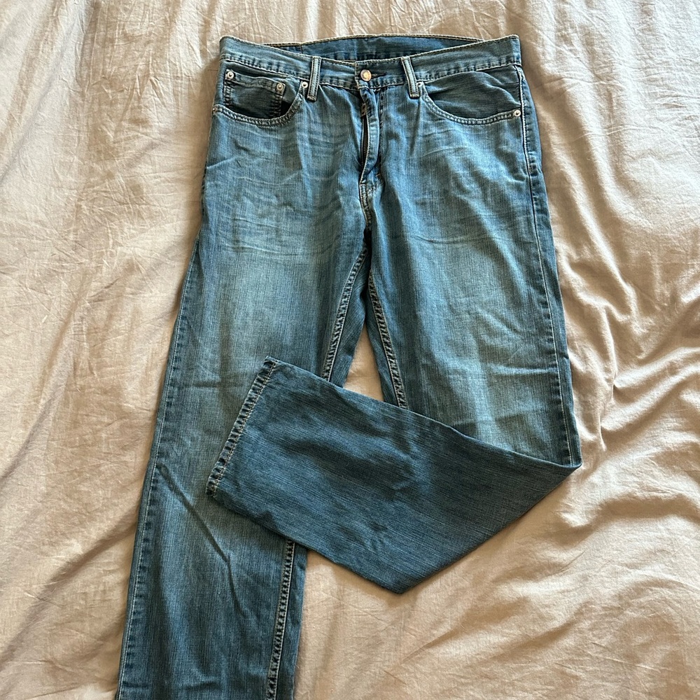 Levi’s 505 Regular Fit Men’s Jeans